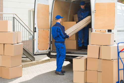 Mobile self storage container delivered to a Wandsworth home